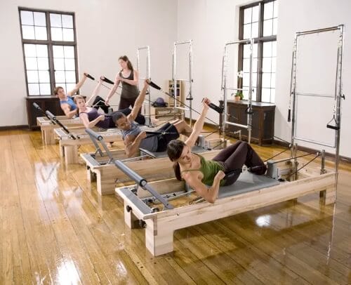 M61 Studio Pilates Tower Reformer