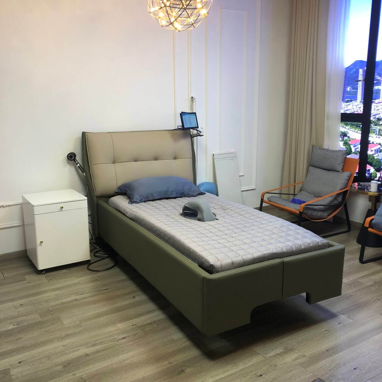 Smart Nursing Bed with Auto Toilet & Bath System 